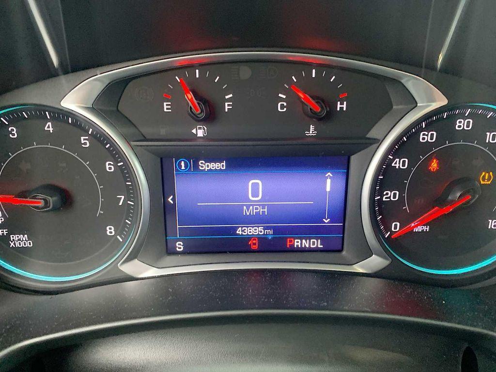 used 2022 Chevrolet Equinox car, priced at $20,388