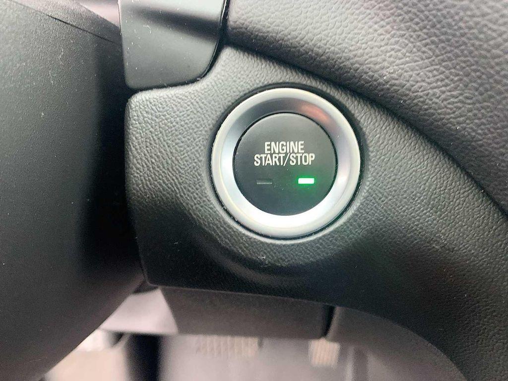 used 2022 Chevrolet Equinox car, priced at $20,388