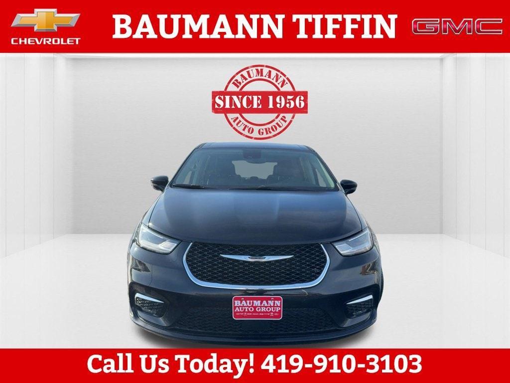 used 2024 Chrysler Pacifica car, priced at $29,994