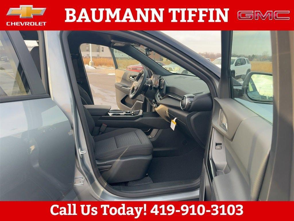 new 2026 Chevrolet Equinox car, priced at $30,990