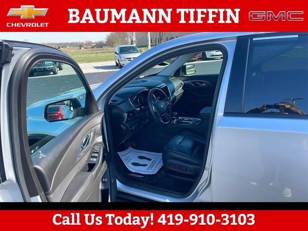 used 2020 Chevrolet Traverse car, priced at $18,321