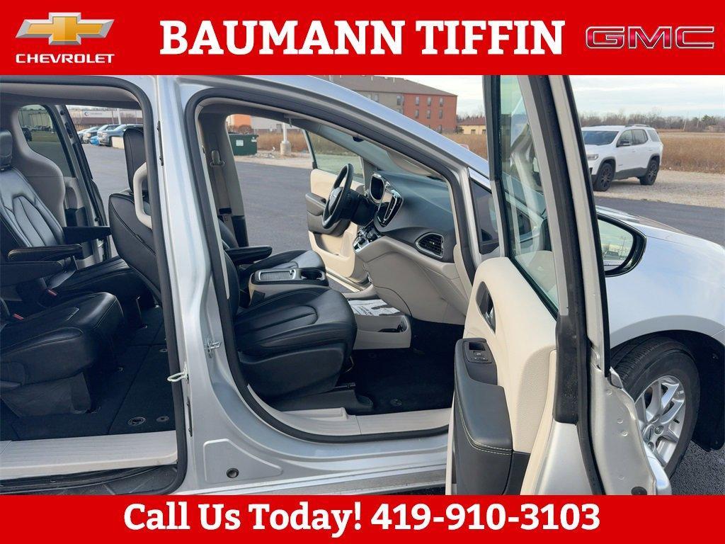 used 2024 Chrysler Pacifica car, priced at $29,664