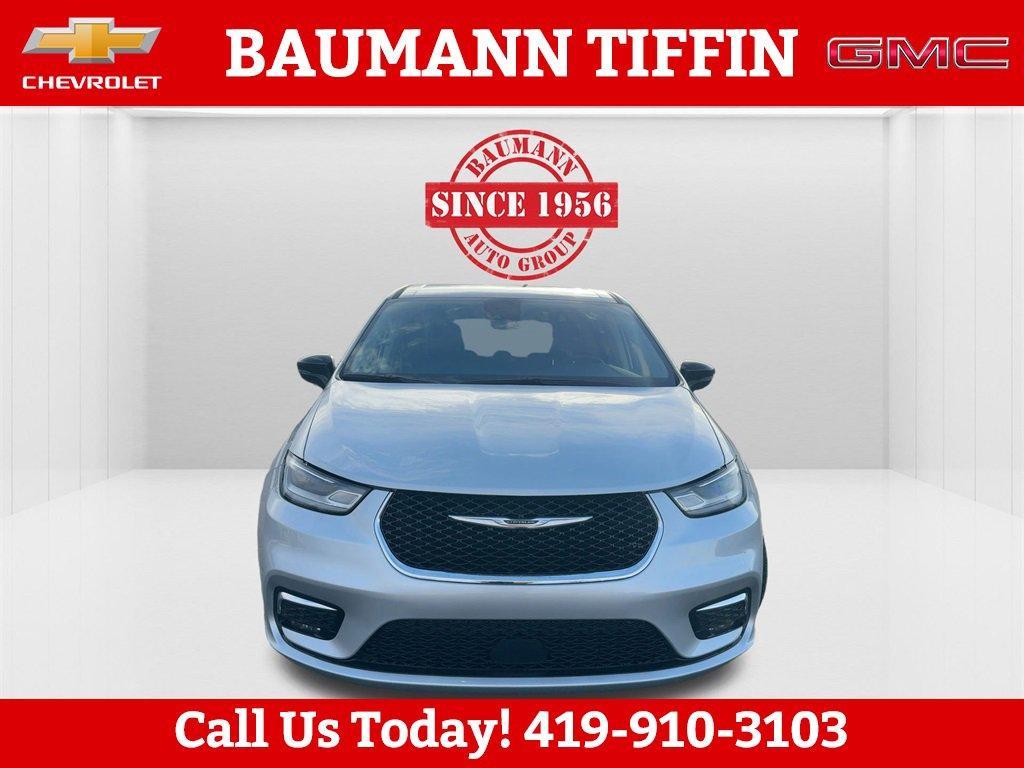 used 2024 Chrysler Pacifica car, priced at $29,664