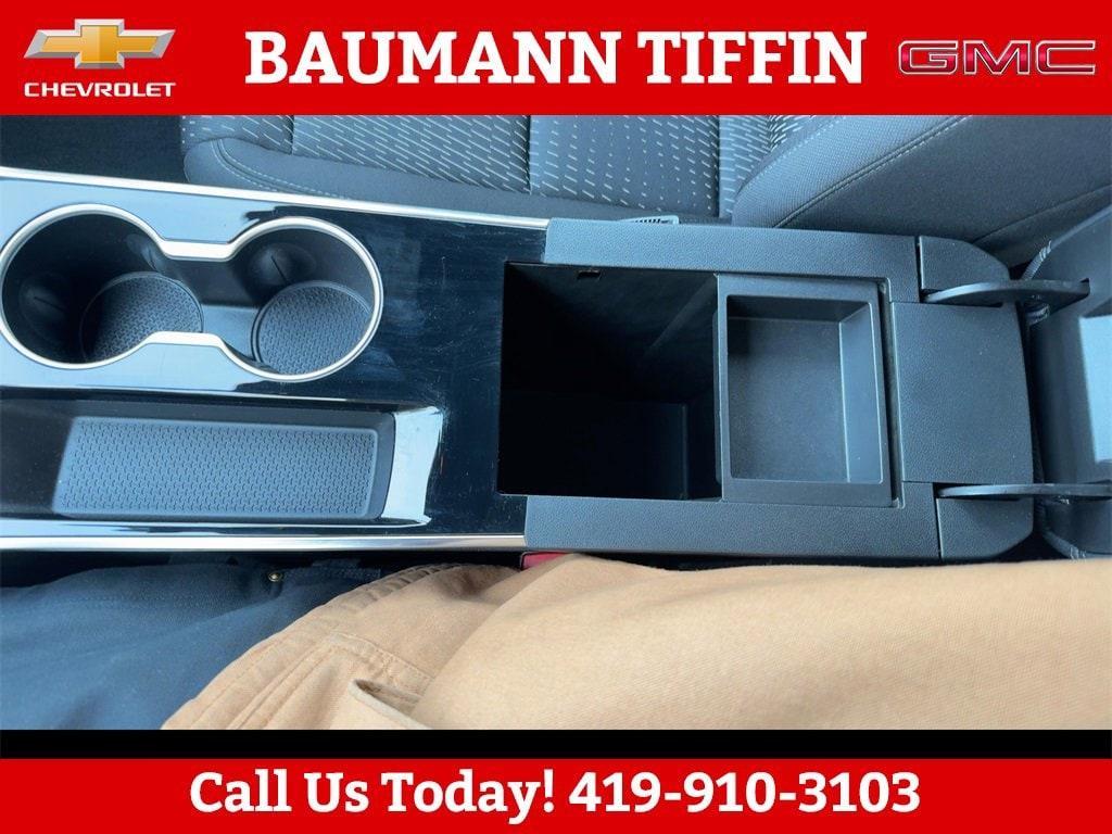 used 2025 Chevrolet Equinox car, priced at $23,572