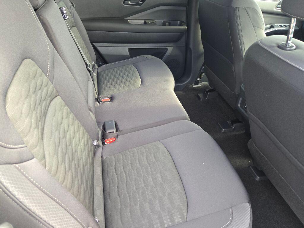 new 2026 Nissan Pathfinder car, priced at $40,561