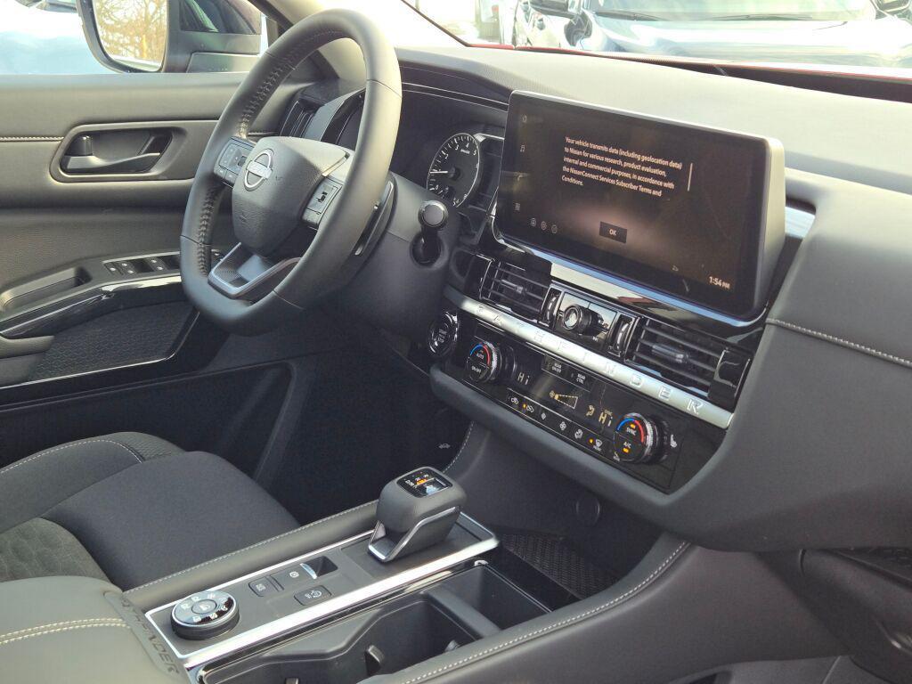 new 2026 Nissan Pathfinder car, priced at $40,561