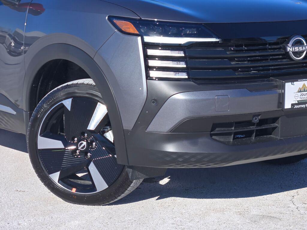 new 2026 Nissan Kicks car, priced at $29,976