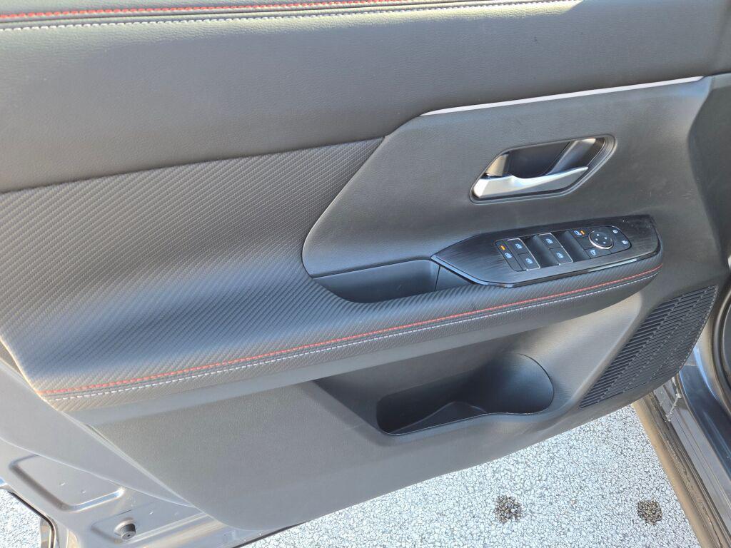 new 2026 Nissan Kicks car, priced at $29,976