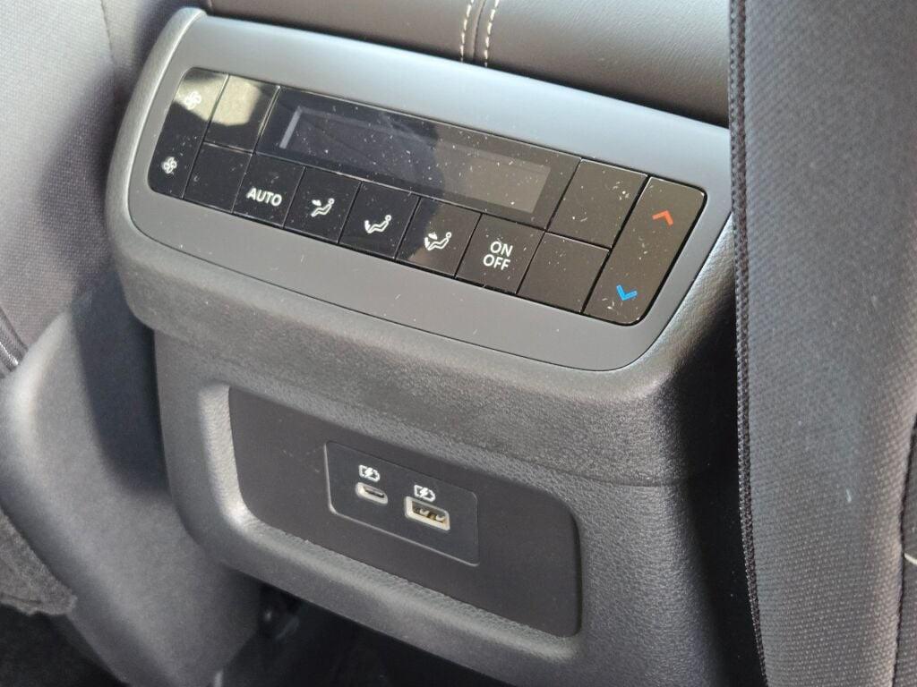 new 2025 Nissan Pathfinder car