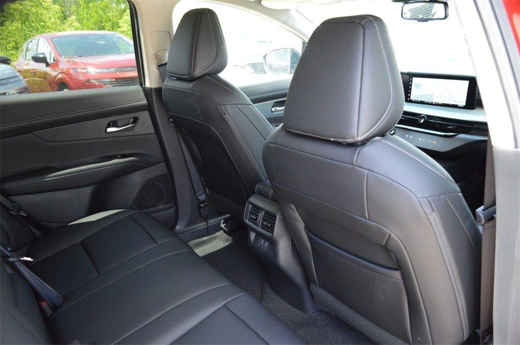 new 2025 Nissan Murano car, priced at $39,997