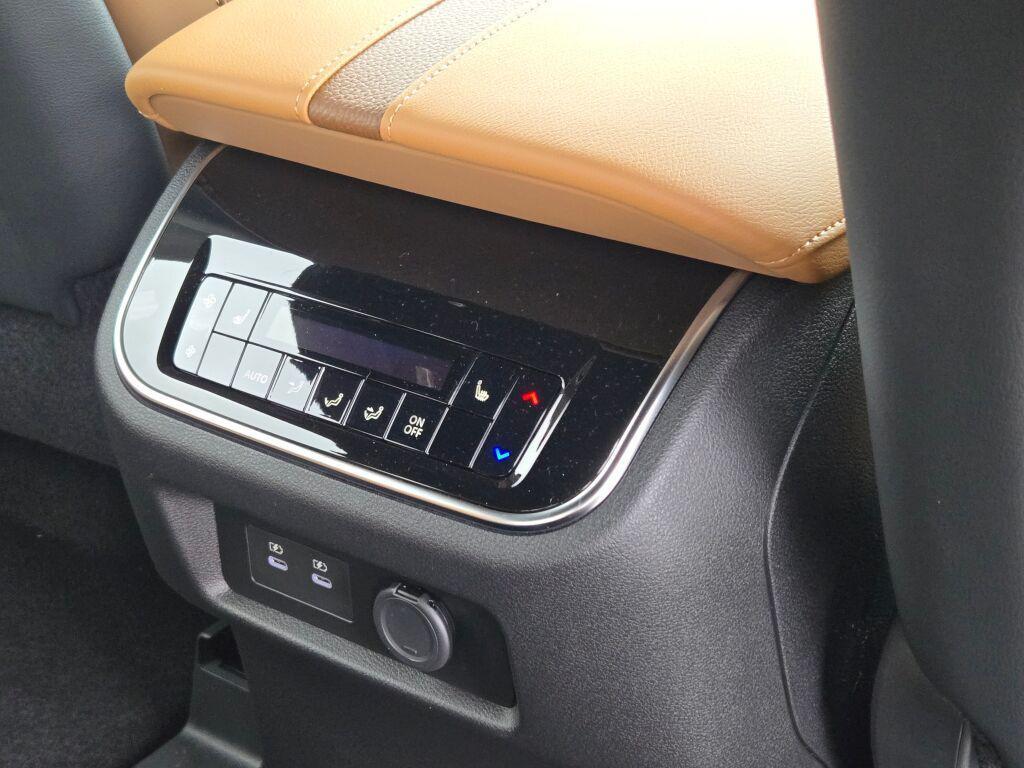 new 2026 Nissan Armada car, priced at $80,324