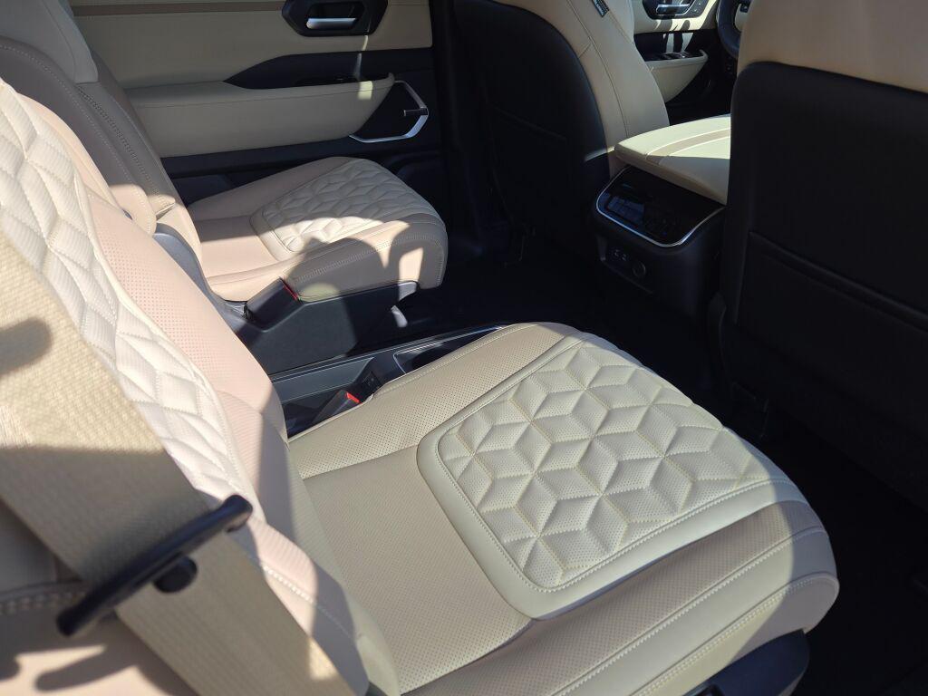 new 2026 Nissan Armada car, priced at $85,328