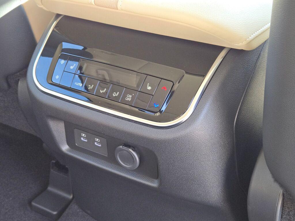 new 2026 Nissan Armada car, priced at $85,328