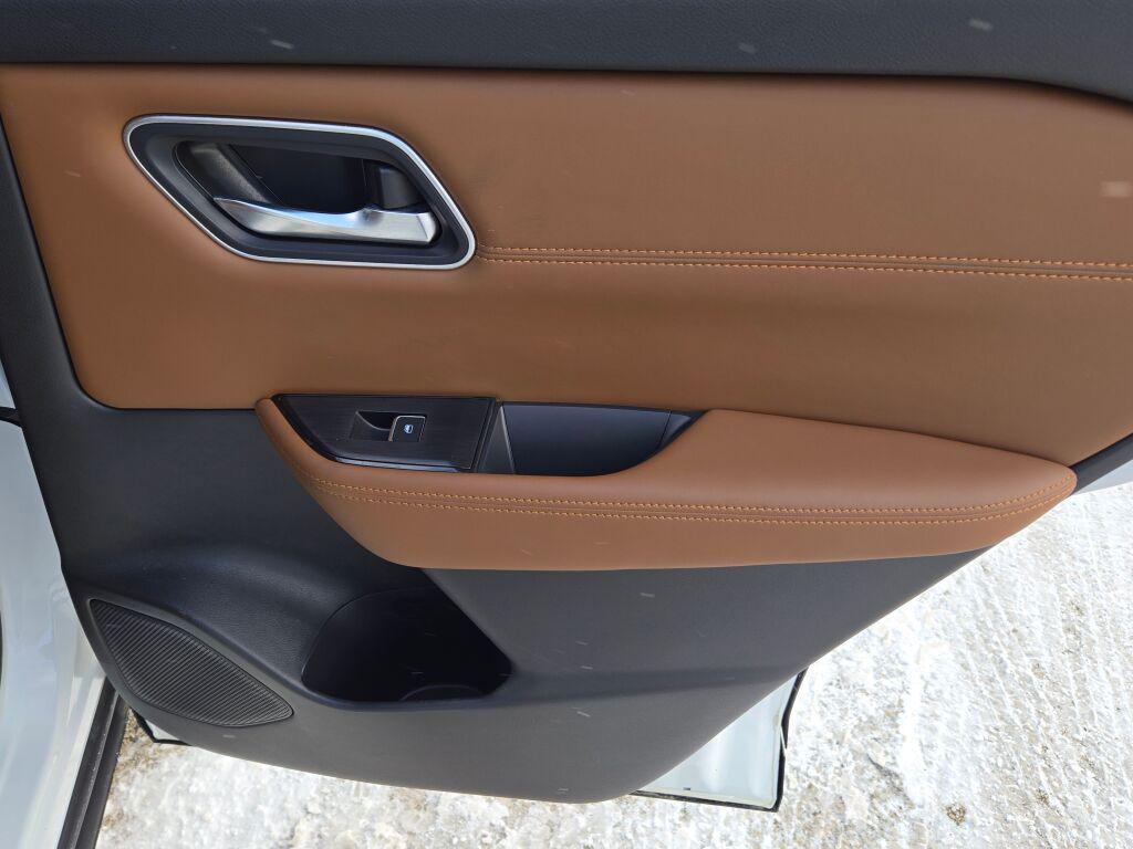 used 2024 Nissan Rogue car, priced at $29,997