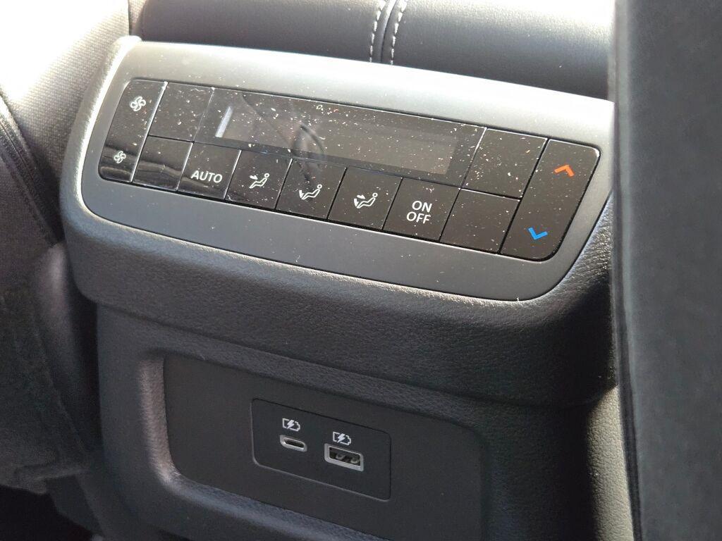 new 2025 Nissan Pathfinder car, priced at $34,260