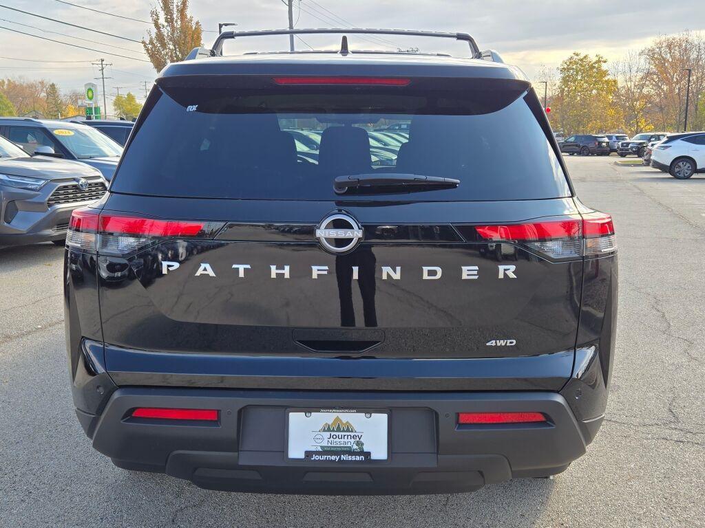new 2025 Nissan Pathfinder car, priced at $34,260