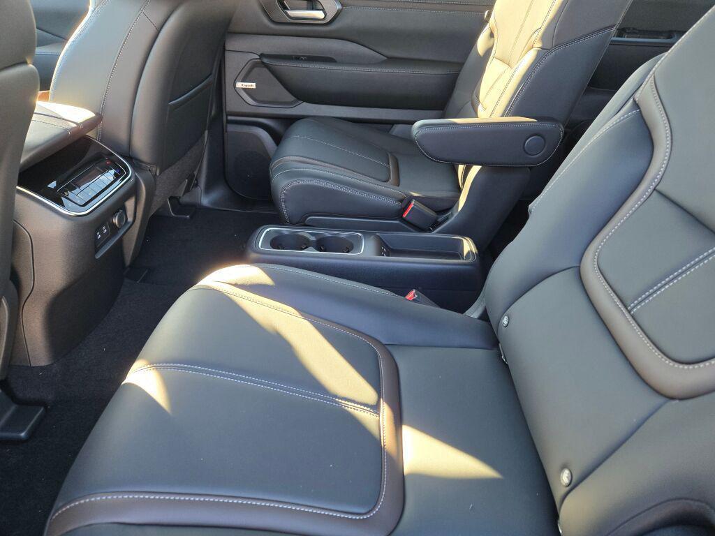 new 2026 Nissan Armada car, priced at $71,890