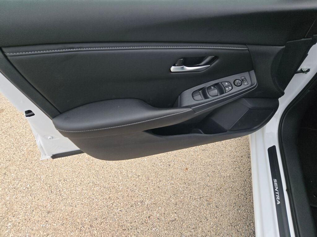 new 2025 Nissan Sentra car