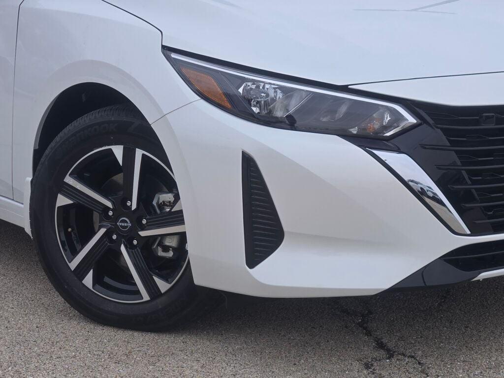 new 2025 Nissan Sentra car