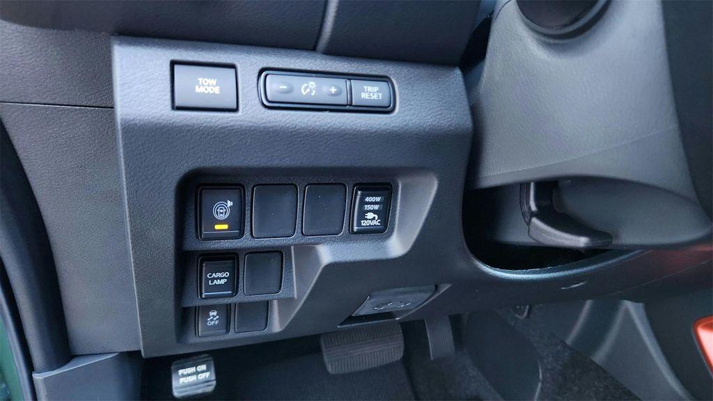 new 2026 Nissan Frontier car, priced at $38,327