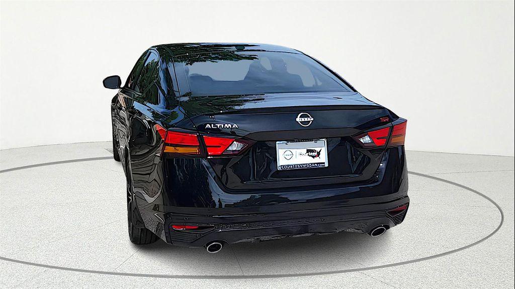new 2025 Nissan Altima car, priced at $25,427