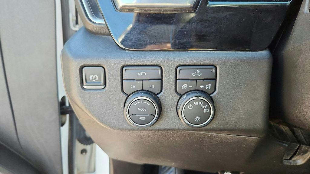 used 2022 Chevrolet Silverado 1500 car, priced at $33,462