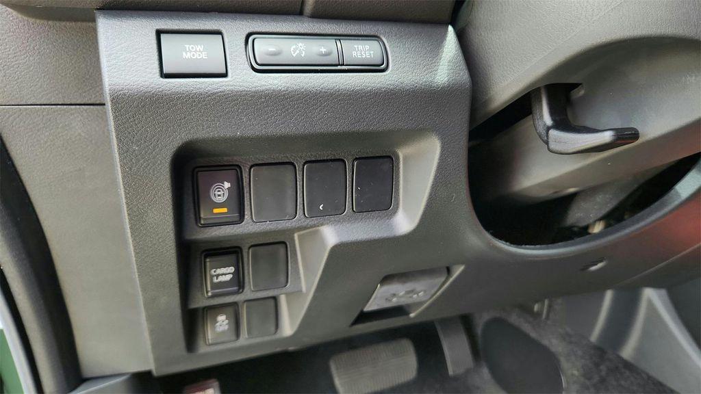 new 2026 Nissan Frontier car, priced at $41,852