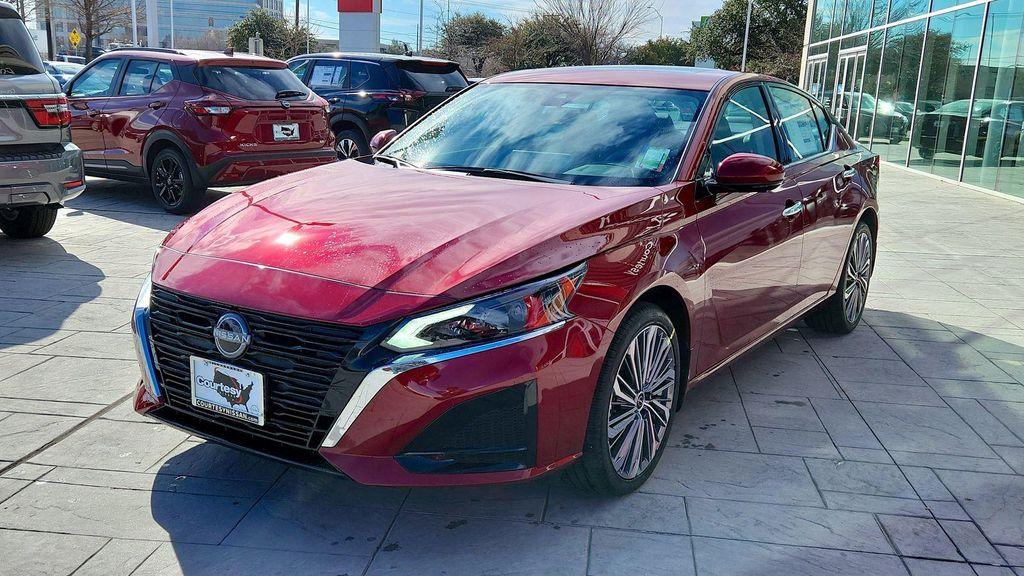 used 2024 Nissan Altima car, priced at $25,518