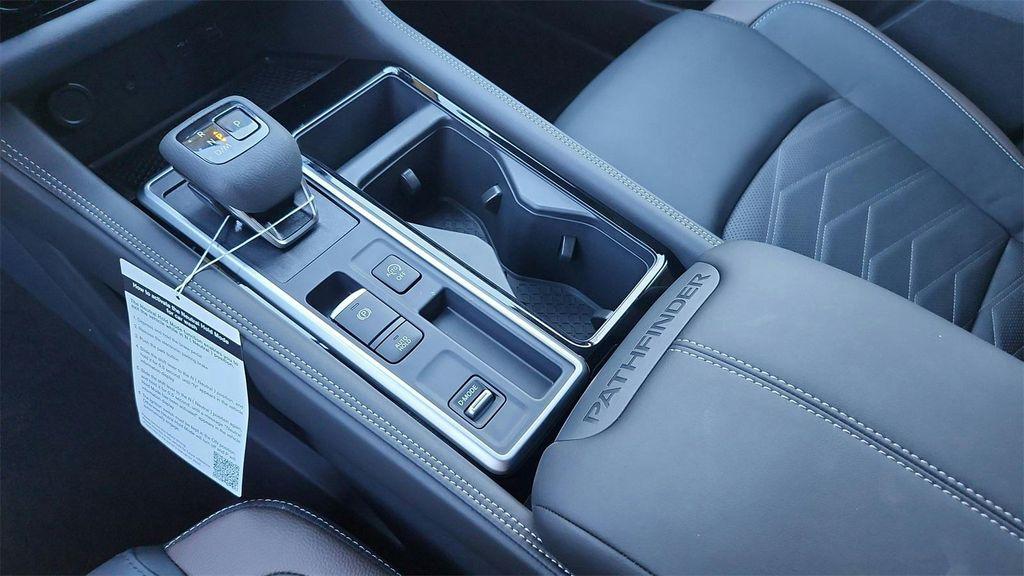 new 2025 Nissan Pathfinder car, priced at $40,985