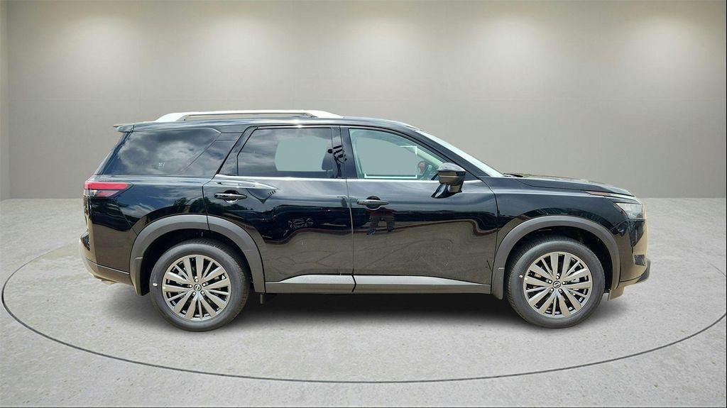 used 2025 Nissan Pathfinder car, priced at $38,499