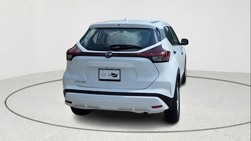 new 2025 Nissan Kicks car, priced at $19,357
