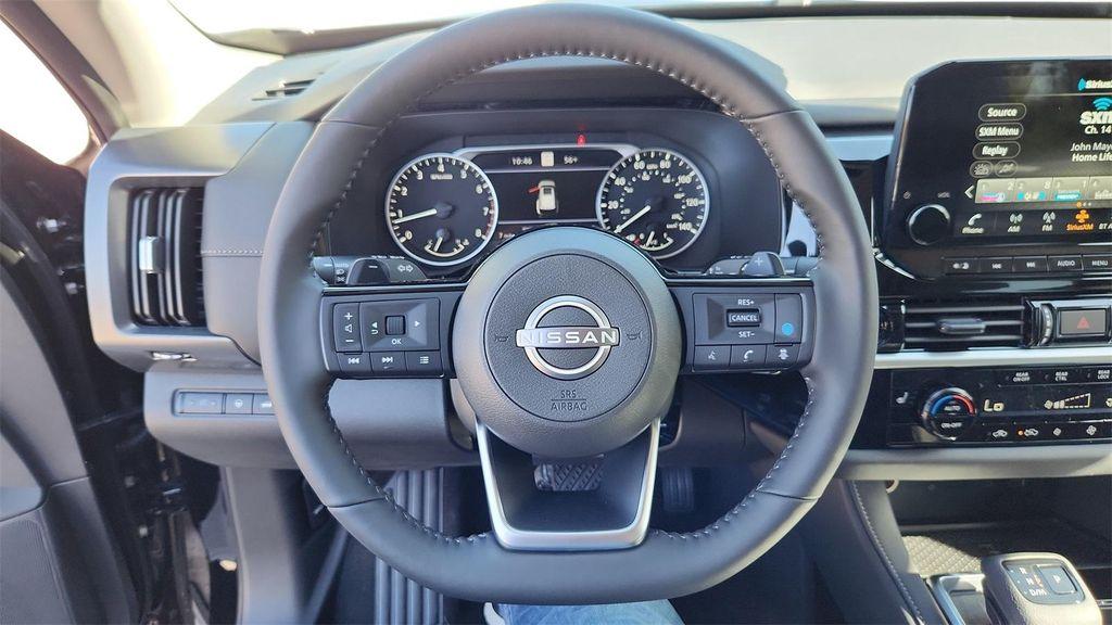 used 2025 Nissan Pathfinder car, priced at $36,904