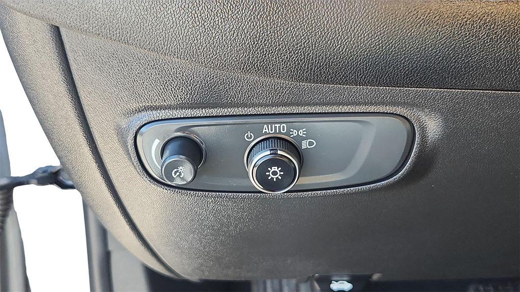 used 2023 Chevrolet Equinox car, priced at $18,997