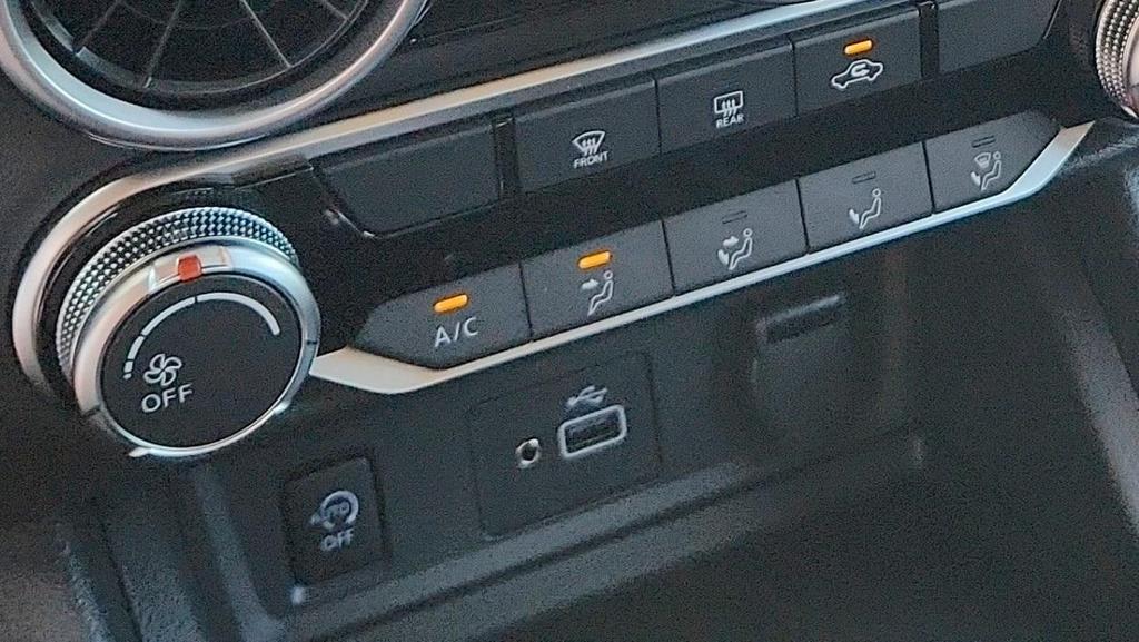 new 2025 Nissan Sentra car, priced at $17,086