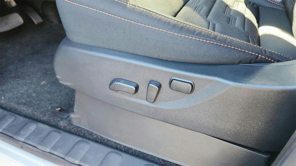 new 2026 Nissan Frontier car, priced at $38,648