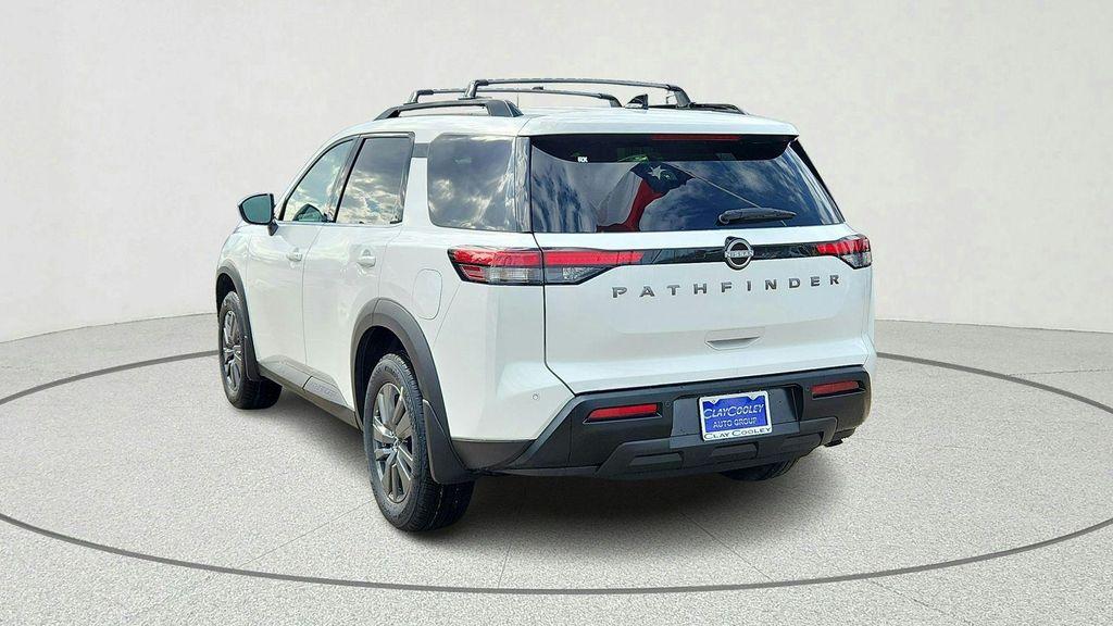 new 2026 Nissan Pathfinder car, priced at $35,701