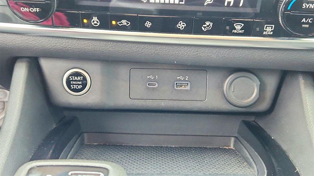 used 2022 Nissan Rogue car, priced at $19,324