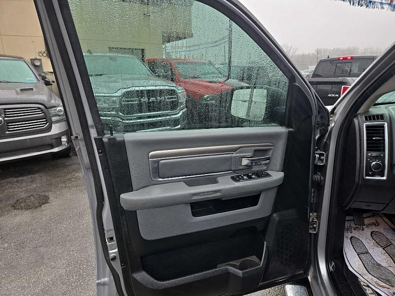 used 2019 Ram 1500 Classic car, priced at $24,999