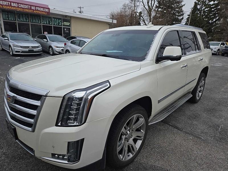 used 2015 Cadillac Escalade car, priced at $21,500