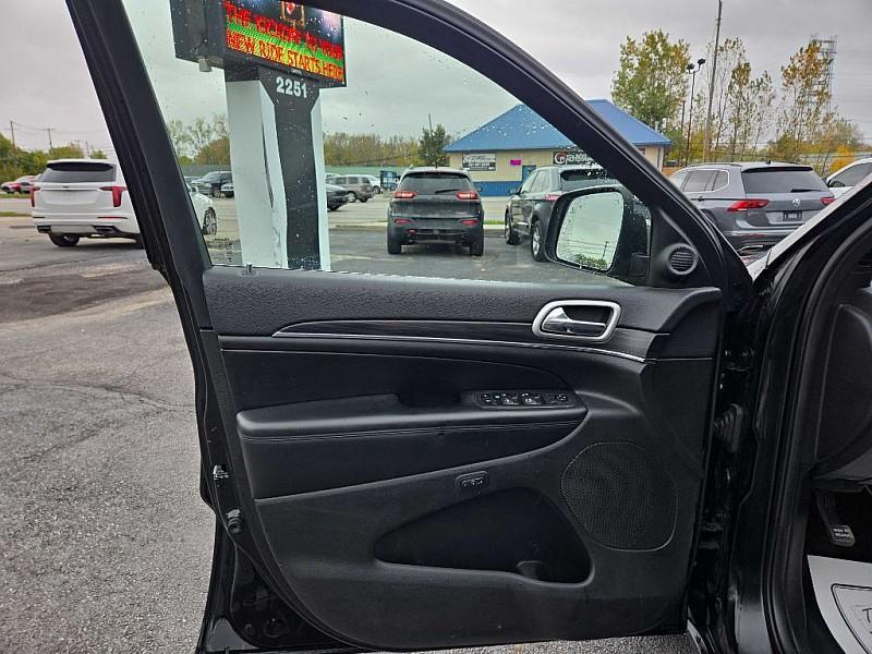 used 2019 Jeep Grand Cherokee car, priced at $18,500