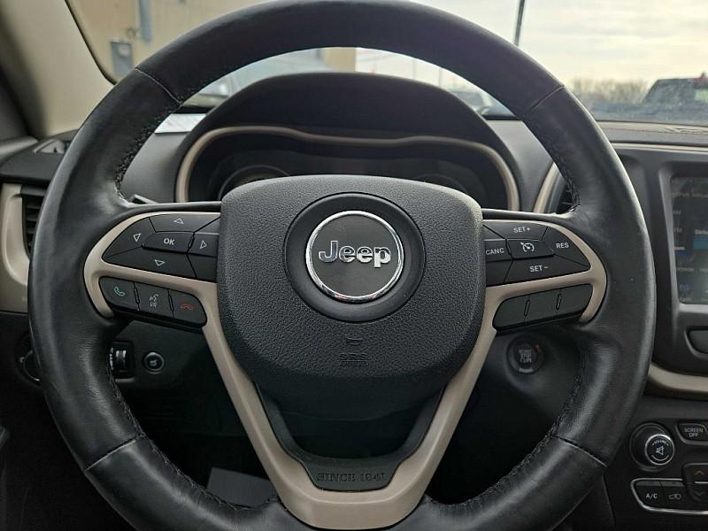 used 2015 Jeep Cherokee car, priced at $9,700