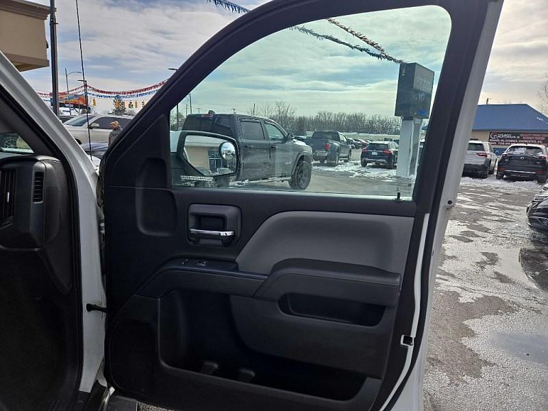 used 2017 GMC Sierra 1500 car, priced at $23,200