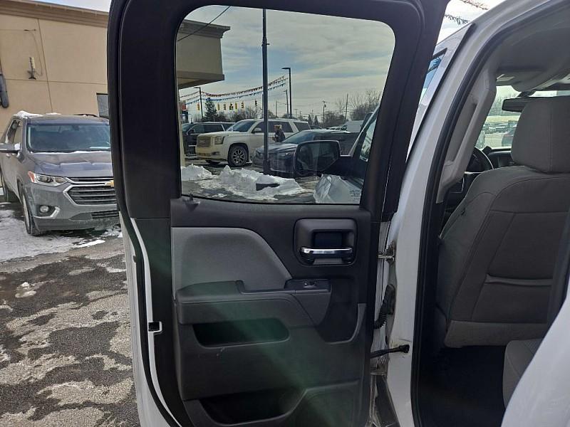 used 2017 GMC Sierra 1500 car, priced at $23,200