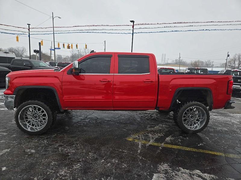 used 2018 GMC Sierra 1500 car, priced at $30,300