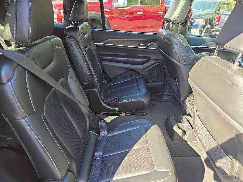 used 2024 Jeep Grand Cherokee L car, priced at $33,600