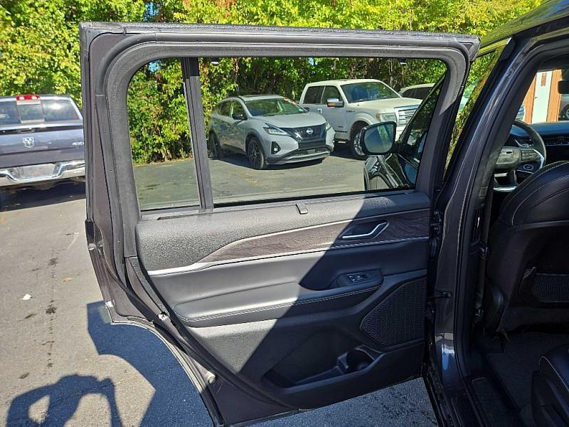 used 2024 Jeep Grand Cherokee L car, priced at $33,600