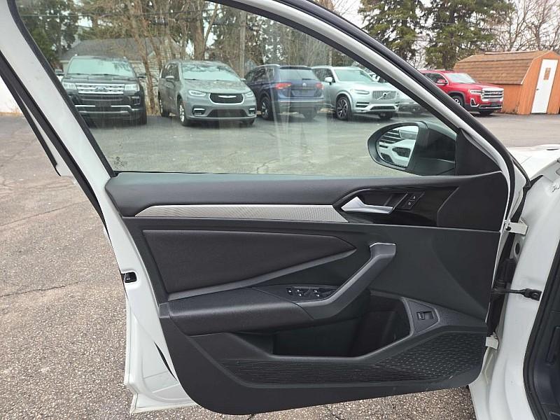 used 2019 Volkswagen Jetta car, priced at $13,777