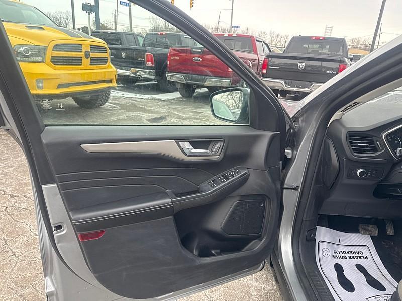 used 2021 Ford Escape PHEV car, priced at $16,000