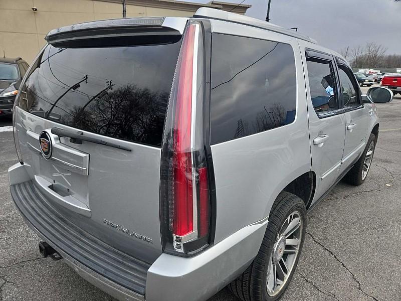 used 2014 Cadillac Escalade car, priced at $19,999
