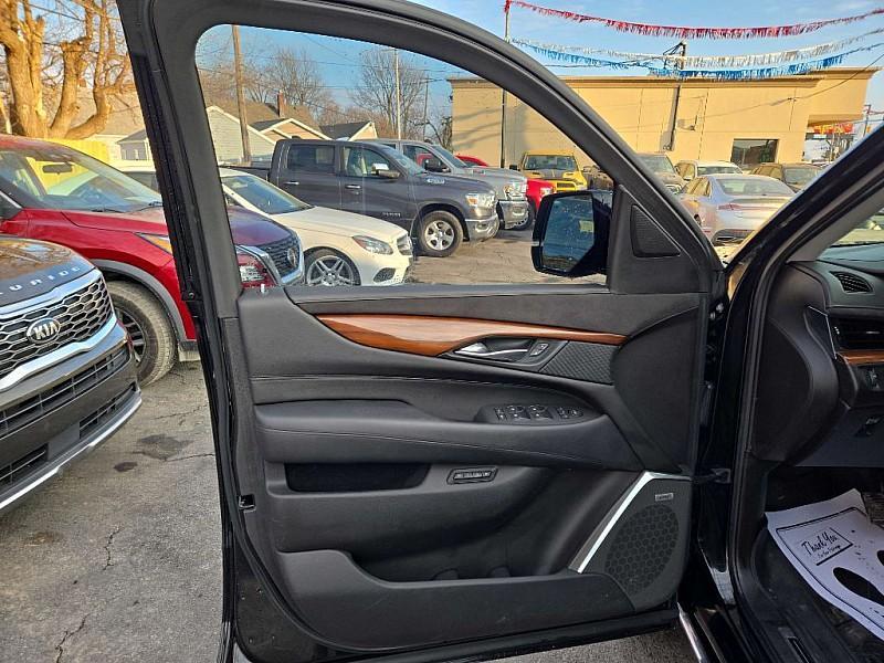 used 2017 Cadillac Escalade car, priced at $27,999